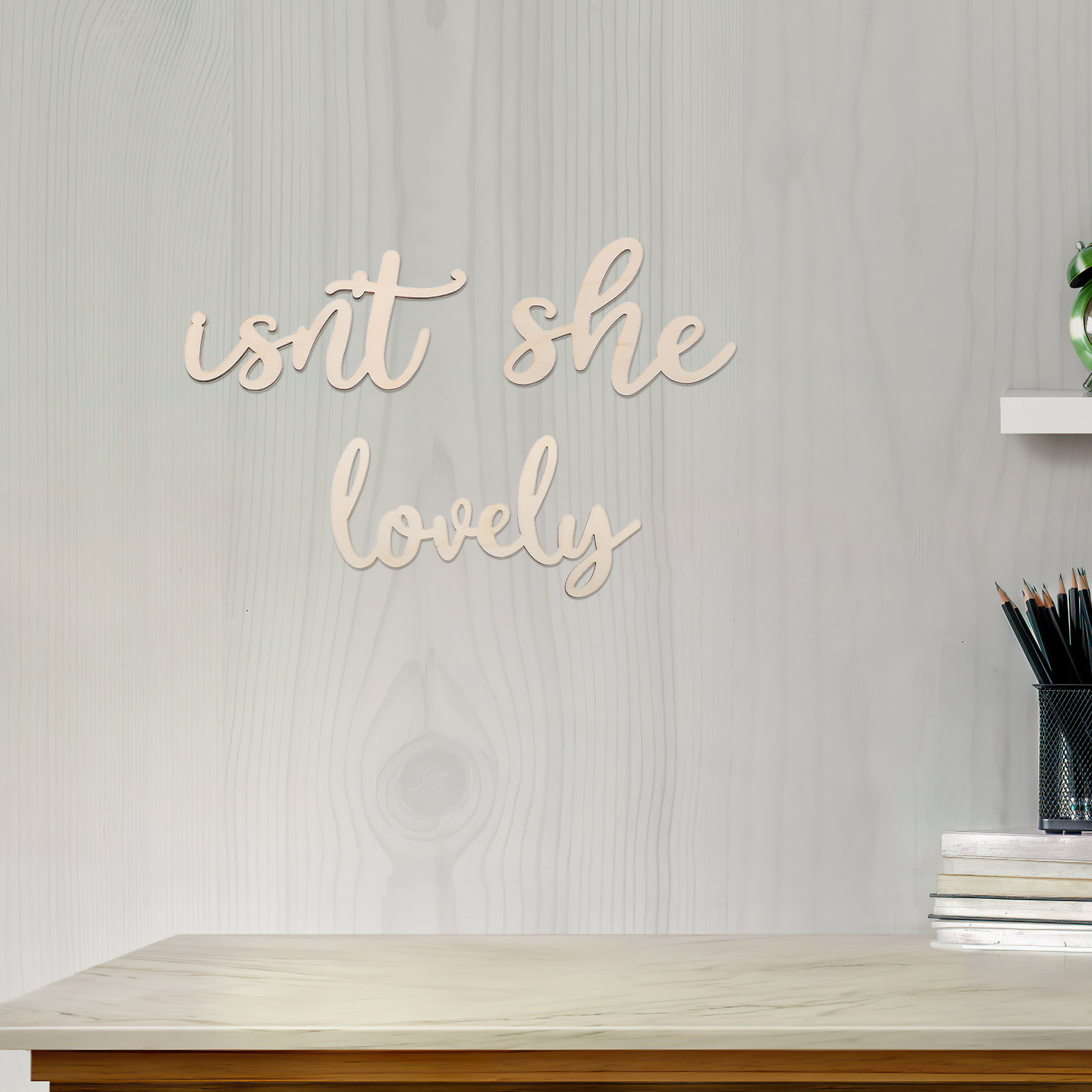 Baby Nursery Girl Room - ป้ายไม้ สติ๊กเกอร์ติดผนังไม้ ตกแต่งห้องเด็กผู้หญิง ของตกแต่งงานปาร์ตี้เด็กแรกเกิด อุปกรณ์ประกอบฉากถ่ายภาพ ป้ายไม้แกะสลักคำ